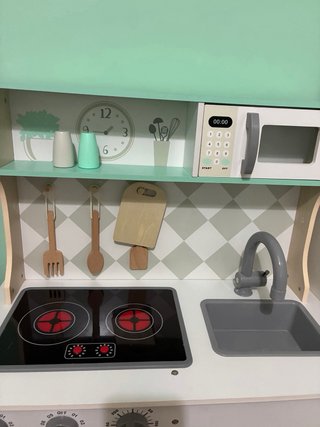 Cocinita de juguete mas accesorios