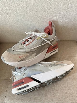 Zapatillas Nike Beige y Rosa
