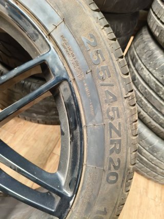 Set de 4 Llantas Audi A4 A5 A6 A7 Q5  Negras