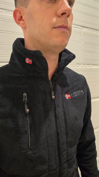 Chaqueta Polar Norway Negra