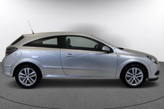 Opel Astra GTC 1.9 CDTi 120 CV Sport