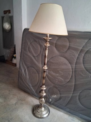 Lámpara de pie elegante