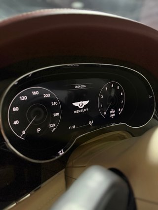 Bentley Bentayga v8 first edition 2022