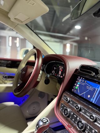 Bentley Bentayga v8 first edition 2022