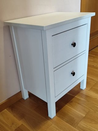 Mesita de noche Hemnes Ikea blanca