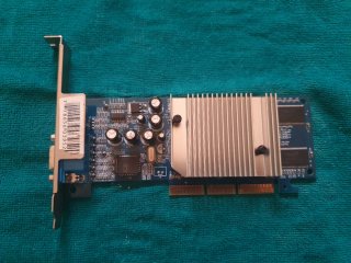 Placa Video NVIDIA GeForce MX4000 128MB AGP