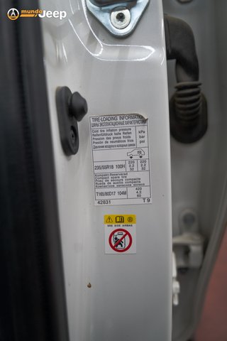 Toyota Rav4 2.5l hybrid 2WD Feel!