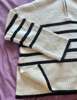Jersey Bershka Rayado Talla S