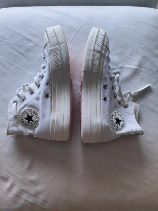 Zapatillas Converse Beige Plataforma