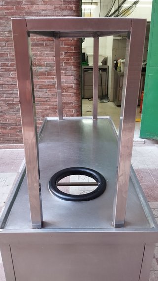 Mueble Bar con Repisa y Basurero