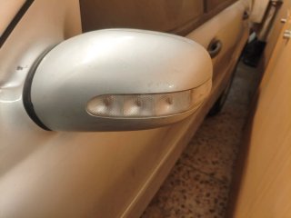 RETROVISOR IZQUIERDO COMPLETO Y NUEVO