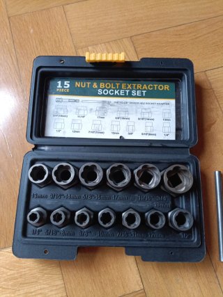 Set de 15 Extractores de Tornillos y Tuercas