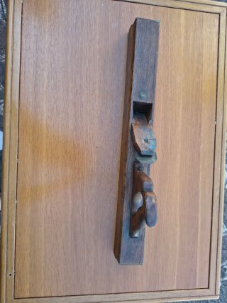 Antica pialla in legno