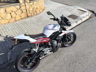 Triumph Street Triple 765R