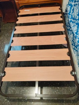 Somier de láminas madera y metal