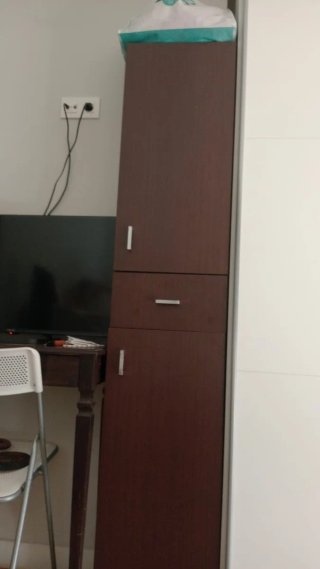 Mueble de madera elegante