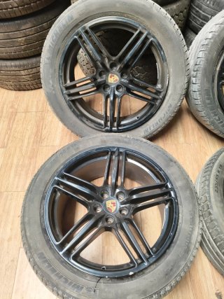 4 Llantas Porsche 19 pulgadas con neumáticos