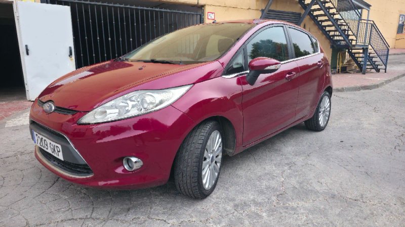 Ford Fiesta 1.6 Titanium 5p 2009