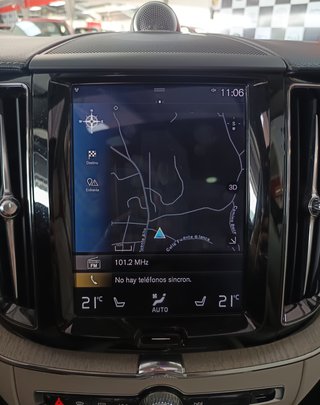 Volvo XC60 2.0 T8 AWD INSCRIPTION AUTO