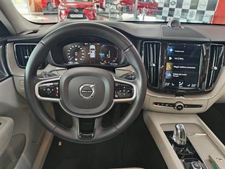 Volvo XC60 2.0 T8 AWD INSCRIPTION AUTO