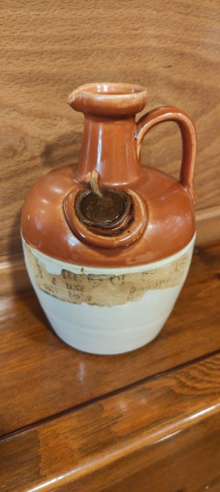 Bottiglia caraffa in ceramica per whisky