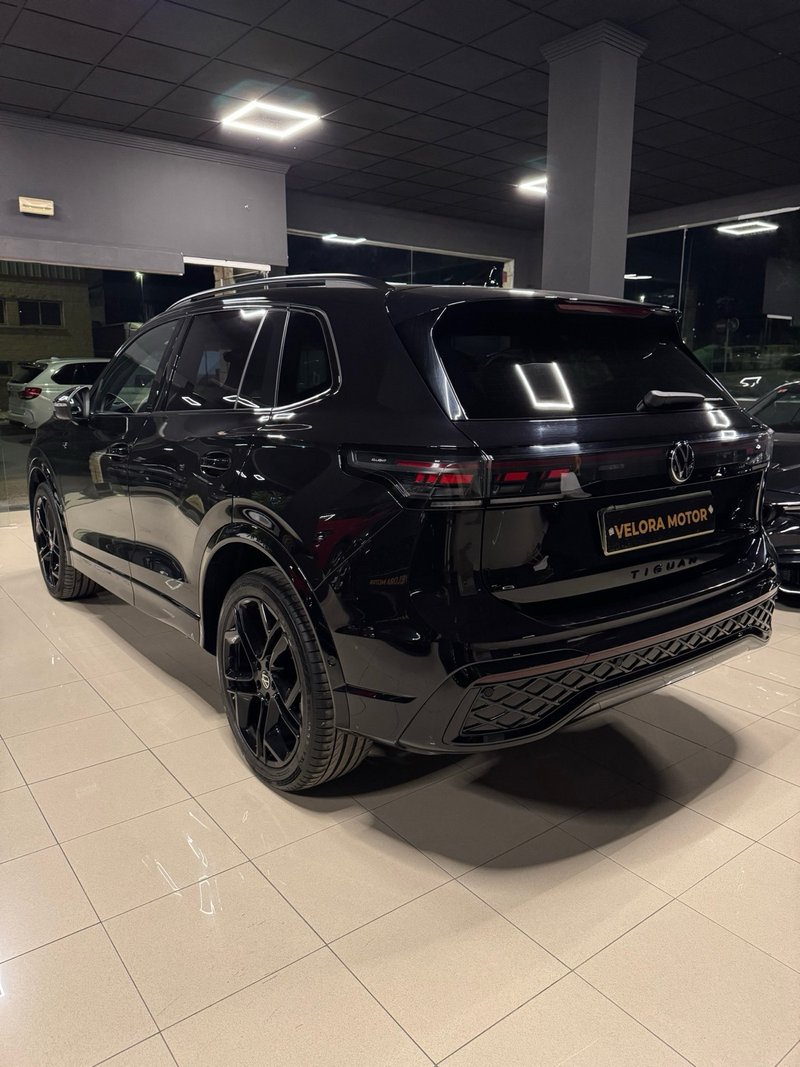 Volkswagen Tiguan 2024, foto 3