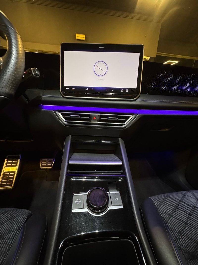Volkswagen Tiguan 2024, foto 24