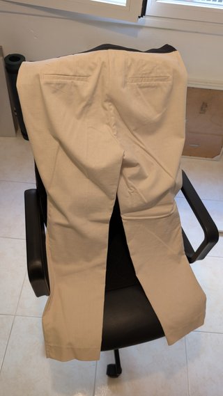 Pantalón Beige Zara Talla XL