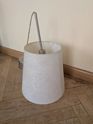 Lámpara de techo con pantalla estampada