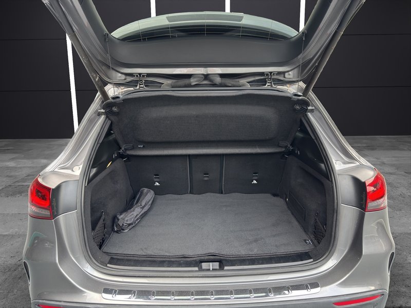 Mercedes-Benz GLA 2022, foto 14