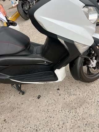 Yamaha X-MAX 125cc Maxi Scooter