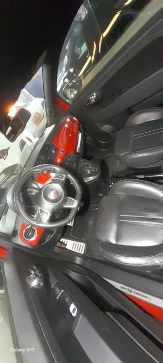 LIMPIEZA DE COCHES A DOMICILIO.