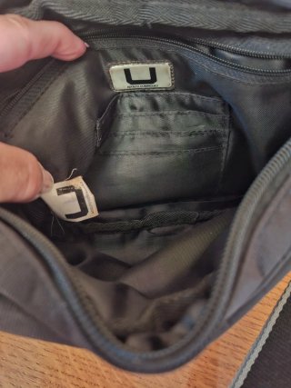 Bolso de hombre Adolfo Domínguez