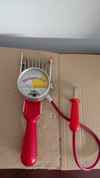 ¡NUEVO! Comprobador de Baterías Vintage.
