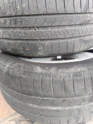 4 Llantas Mercedes con Neumáticos Michelin