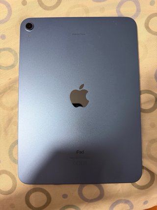 iPad 10ª Gen 256GB Wi-Fi Azul + Teclado y Funda