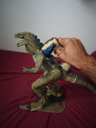 Figura Animatrónica de Godzilla