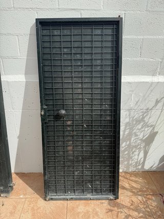 Puerta de Garaje y Peatonal de Hierro