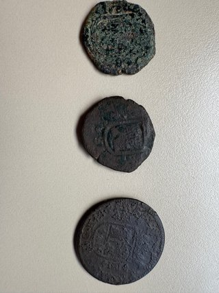 Lote monedas y botones antiguos
