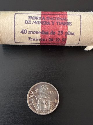 Moneda 25 Pesetas 1957 *75 SC Estado Español