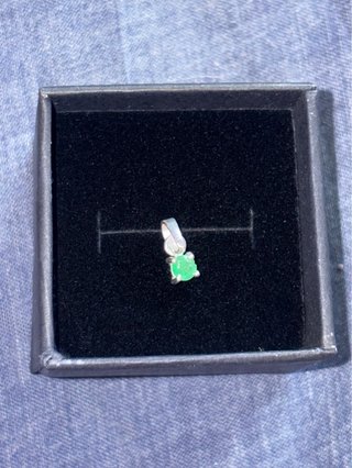 Colgante con Esmeralda Colombiana 0.16 ct