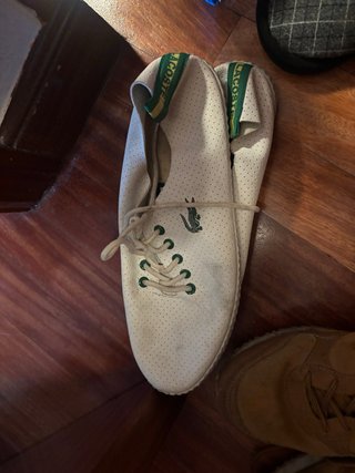 Zapatillas Lacoste blancas con cordones