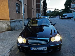 Mercedes-Benz Clase C 2005