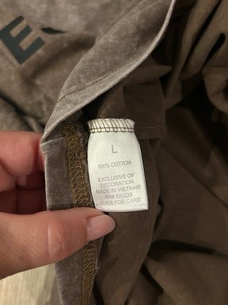Camiseta Essentials Fear of God Marrón a estrenar