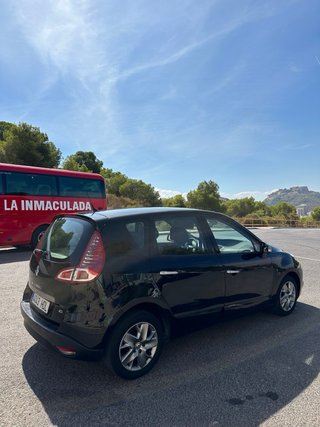 Renault Scenic 2012