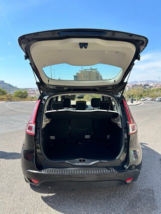 Renault Scenic 2012