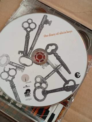 CD + DVD  Alicia Keys The Diary