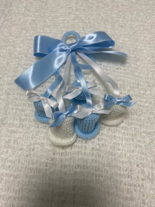 Campanitas de bebé, adorno azul y blanco