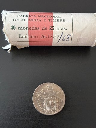 Moneda 25 Pesetas 1957 *68 SC Estado Español