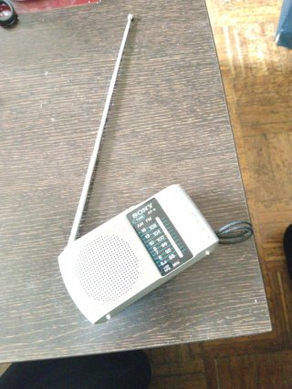 Lote 2 Radios Portátiles Sangean y Sony